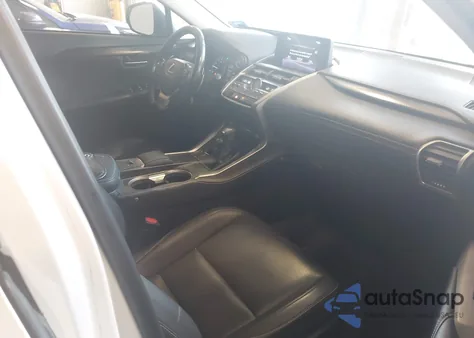 2018 Lexus Nx 300 z USA, uszkodzony, nr VIN JTJYARBZ2J2099438